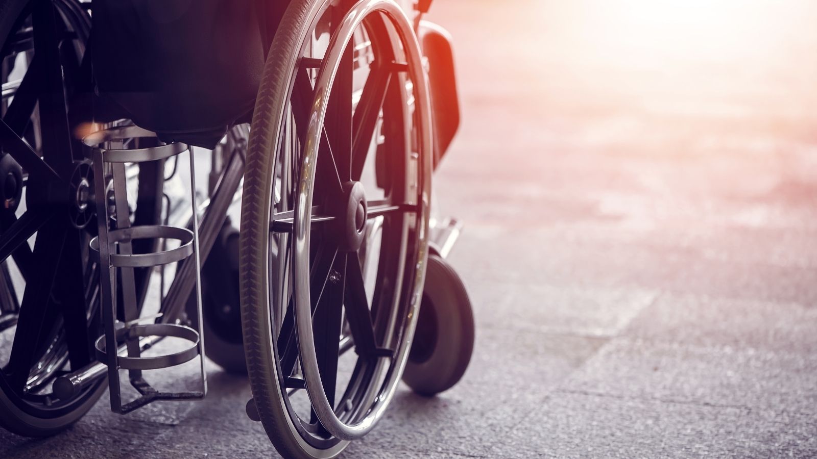 Atención a las personas con discapacidad y que tienen necesidades de movilidad.